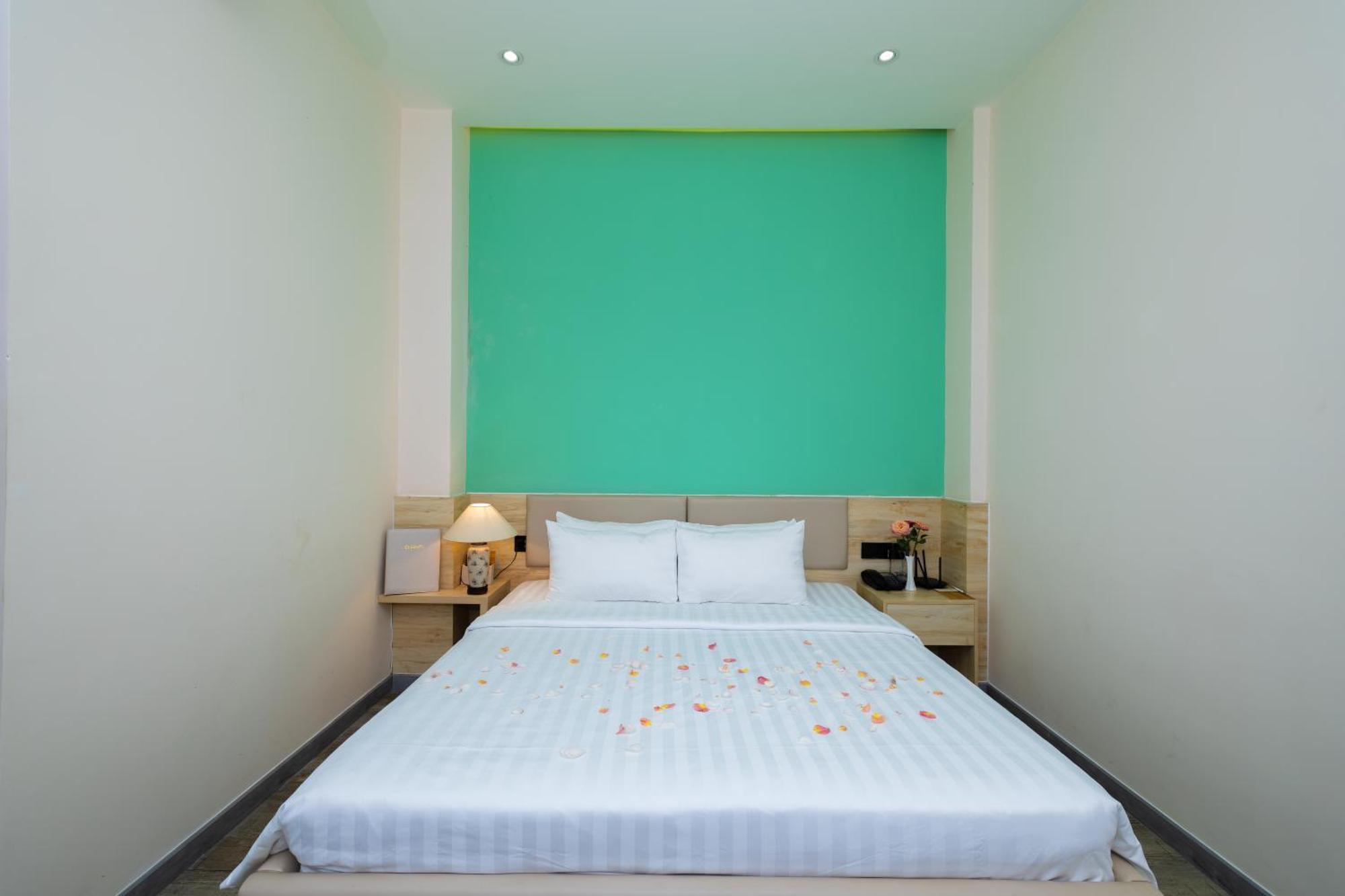 Khach San Phuoc Loc Tho 2 - 福禄寿 Hotell Ho Chi Minh-staden Exteriör bild