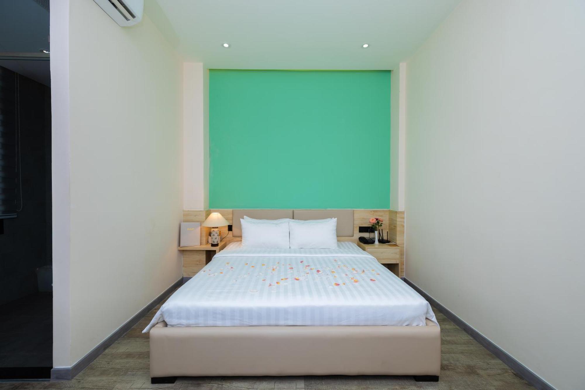 Khach San Phuoc Loc Tho 2 - 福禄寿 Hotell Ho Chi Minh-staden Exteriör bild