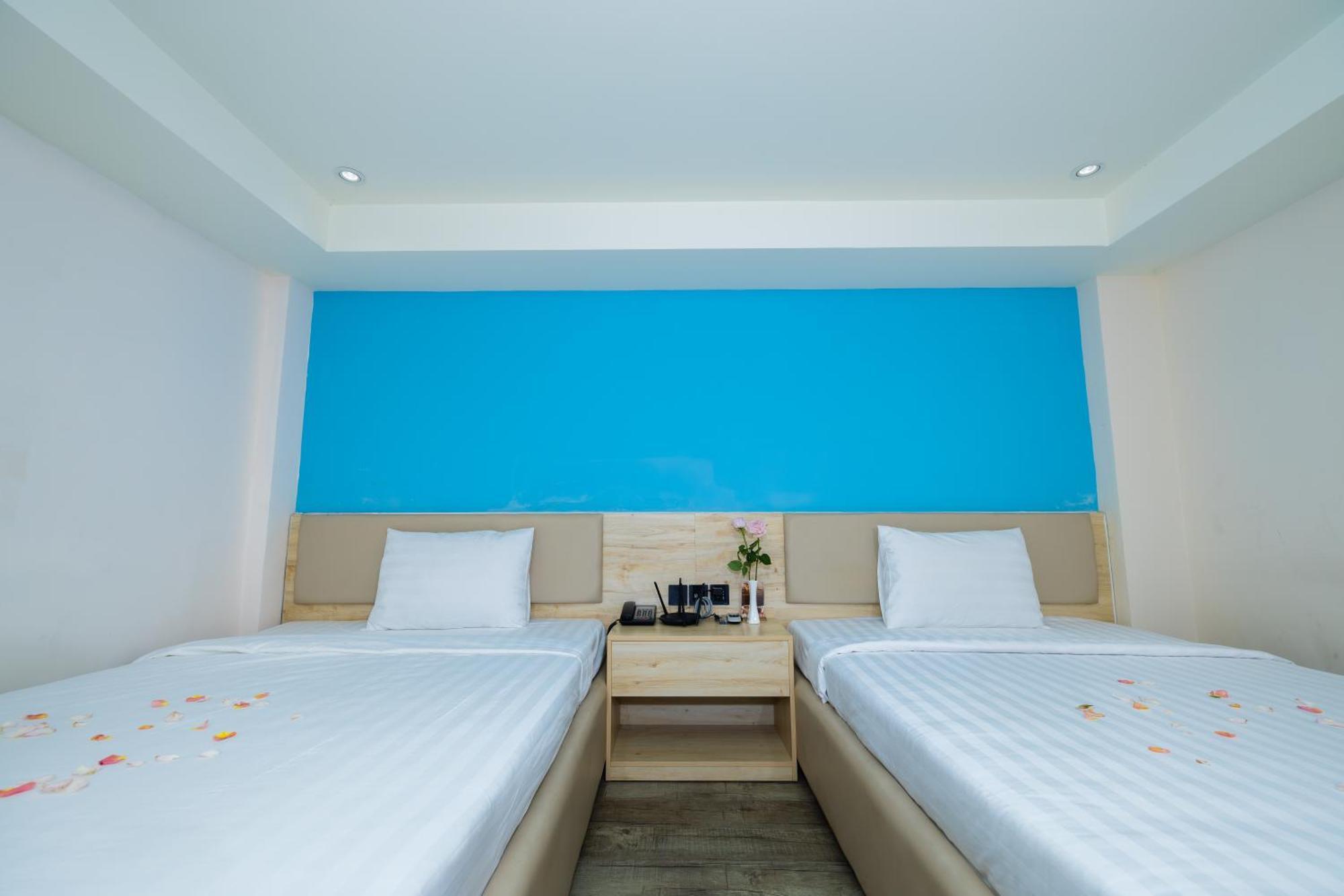 Khach San Phuoc Loc Tho 2 - 福禄寿 Hotell Ho Chi Minh-staden Exteriör bild