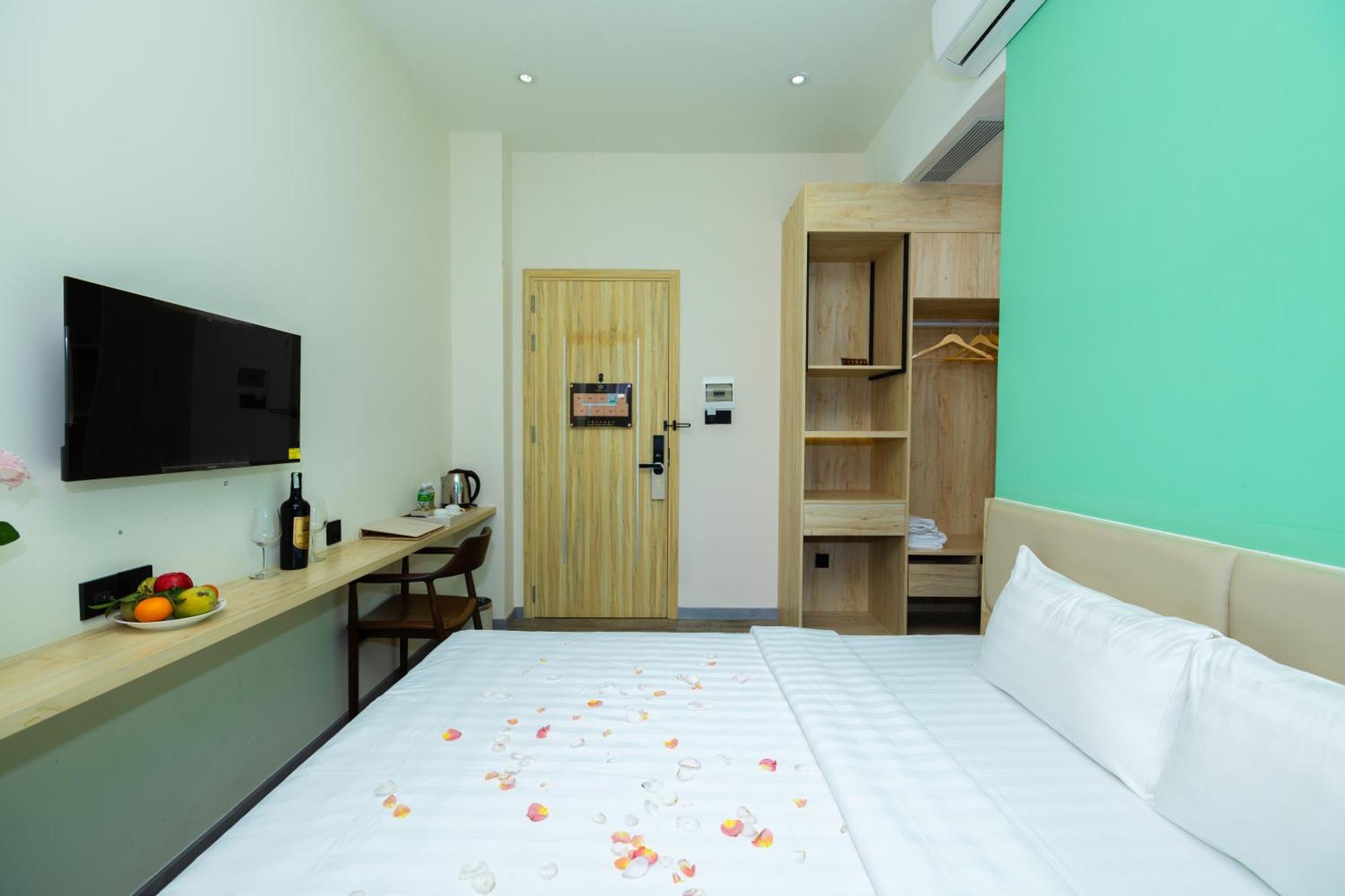 Khach San Phuoc Loc Tho 2 - 福禄寿 Hotell Ho Chi Minh-staden Exteriör bild