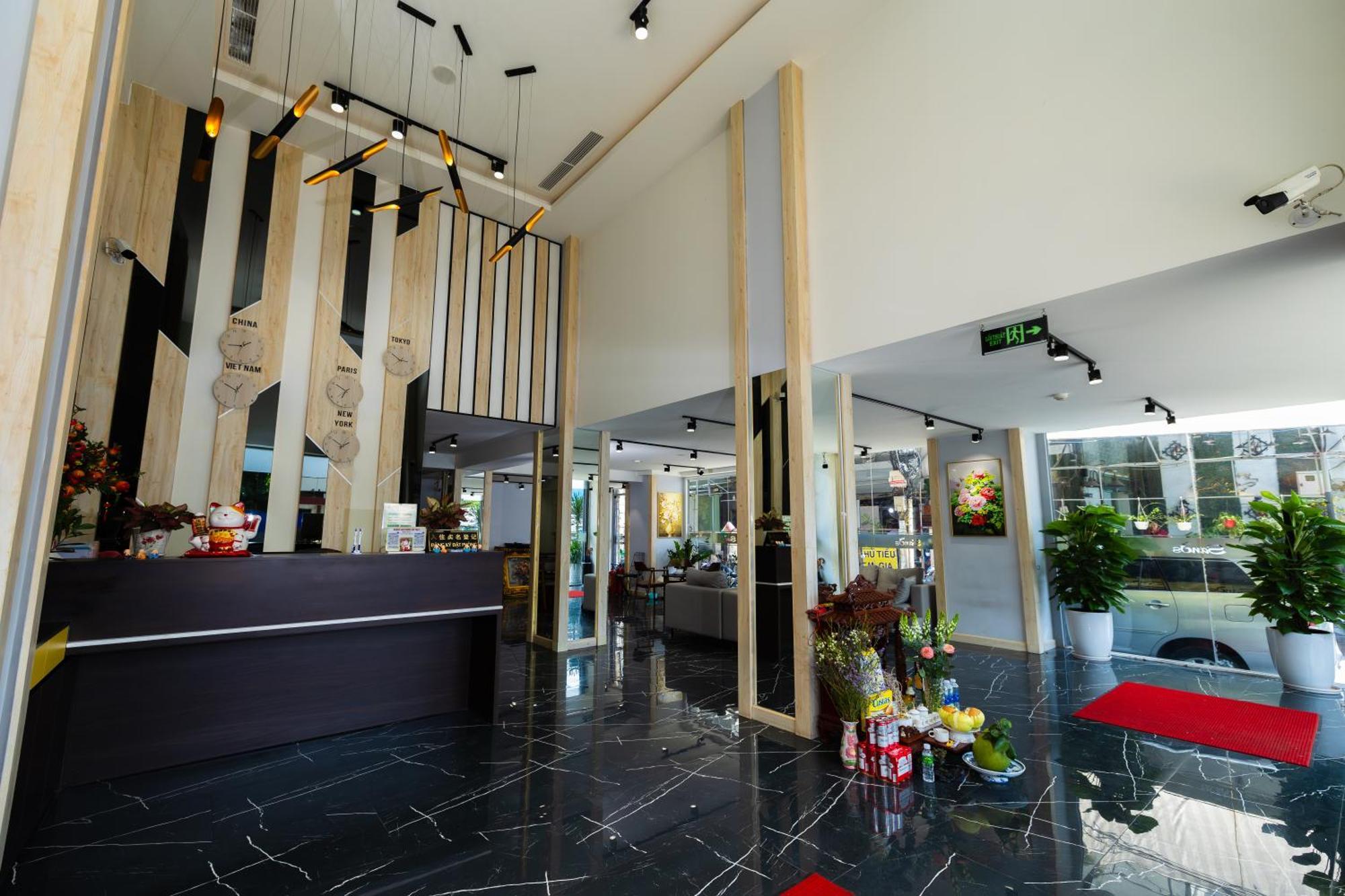 Khach San Phuoc Loc Tho 2 - 福禄寿 Hotell Ho Chi Minh-staden Exteriör bild