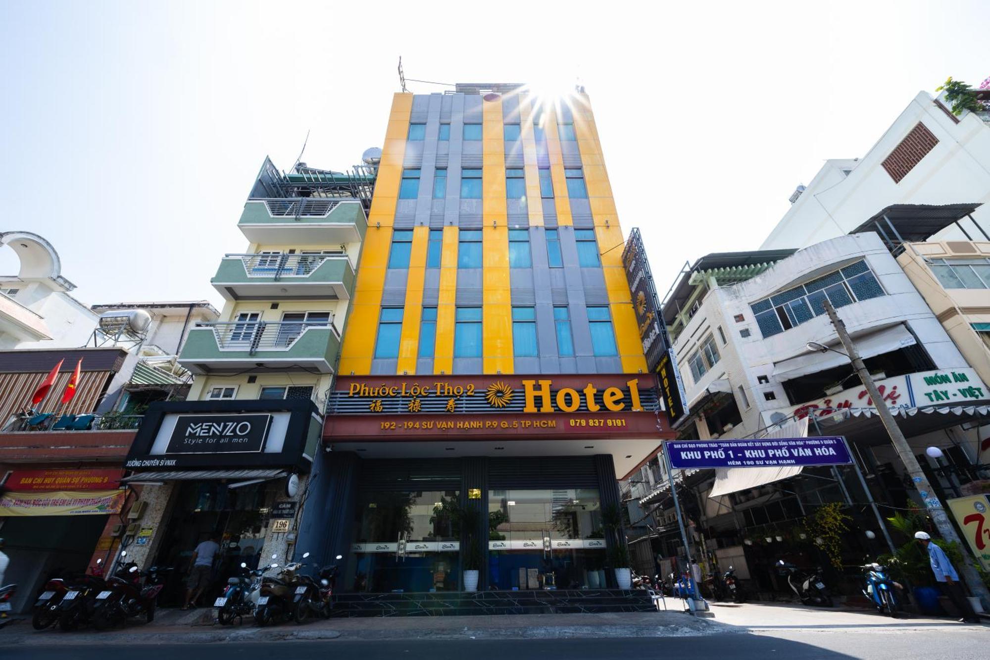 Khach San Phuoc Loc Tho 2 - 福禄寿 Hotell Ho Chi Minh-staden Exteriör bild
