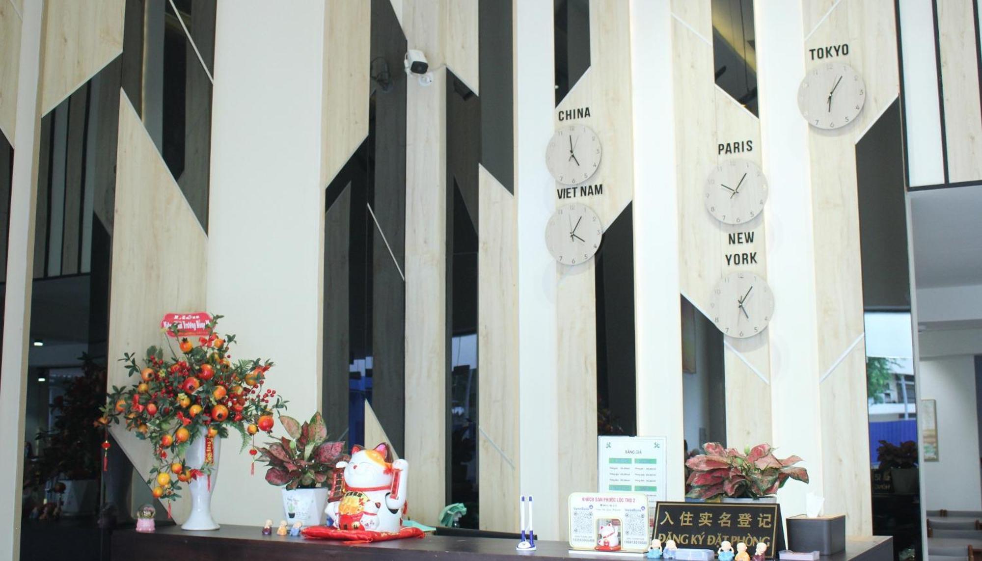 Khach San Phuoc Loc Tho 2 - 福禄寿 Hotell Ho Chi Minh-staden Exteriör bild