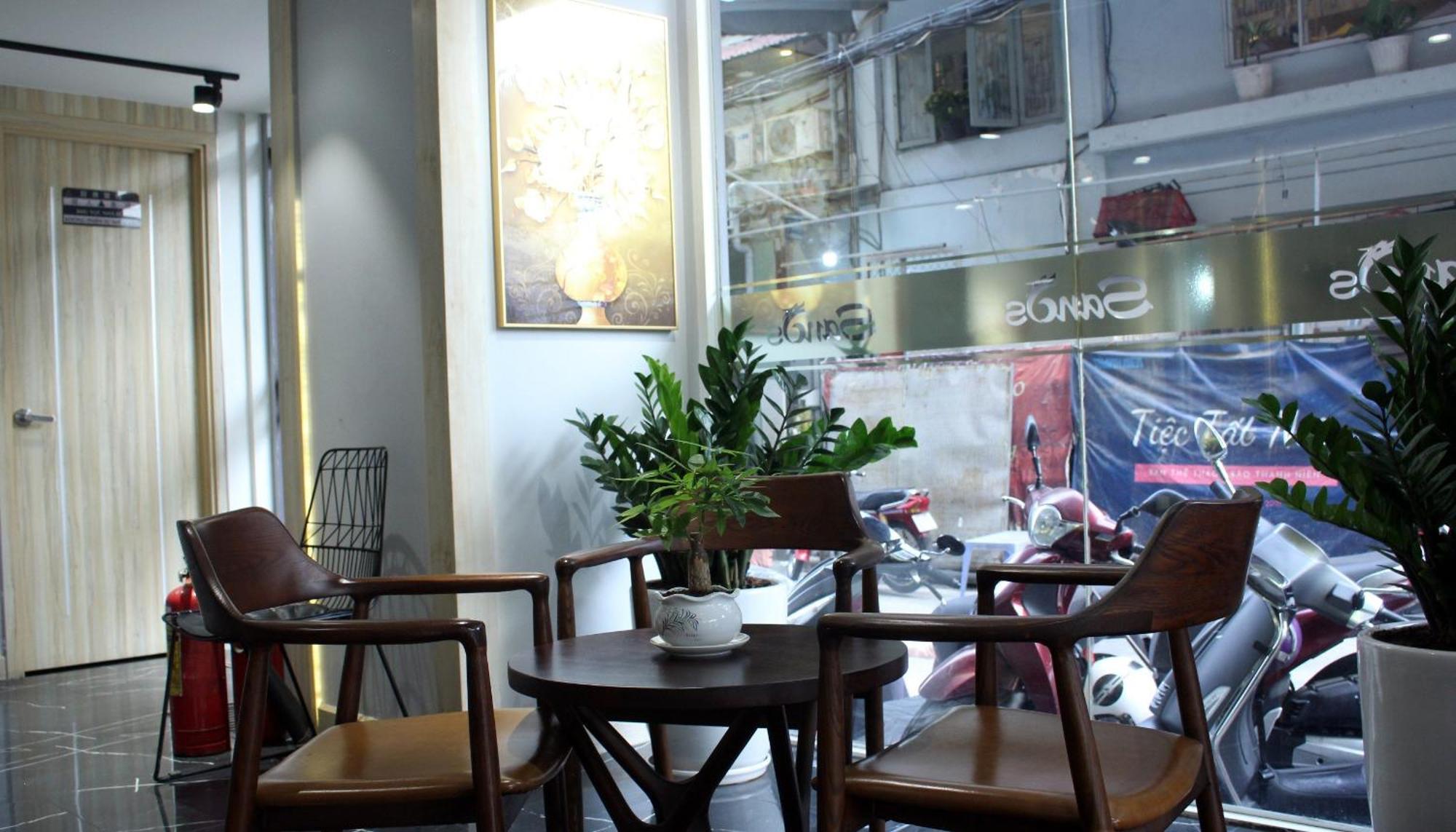 Khach San Phuoc Loc Tho 2 - 福禄寿 Hotell Ho Chi Minh-staden Exteriör bild